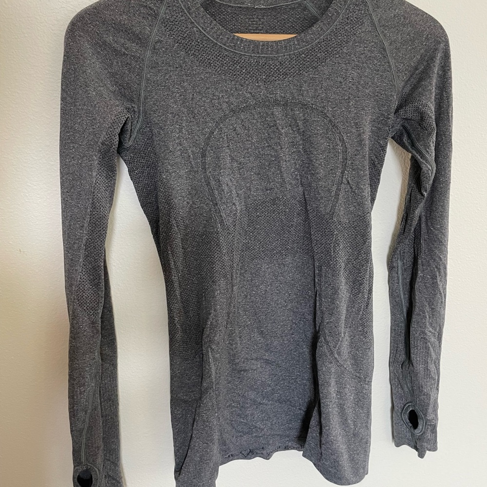 Swiftly Tech Long Sleeve